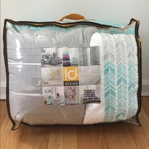 Intelligent Design Bedding - Twin Bed Comforter Set Intelligent Design Bedding - Twin Bed Comforter Set
